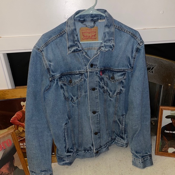Levi’s trucker jacket size L - Picture 2 of 4